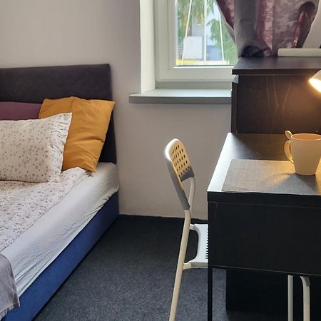Charmed Homestay - Zaczarowany Варшава Екстериор снимка