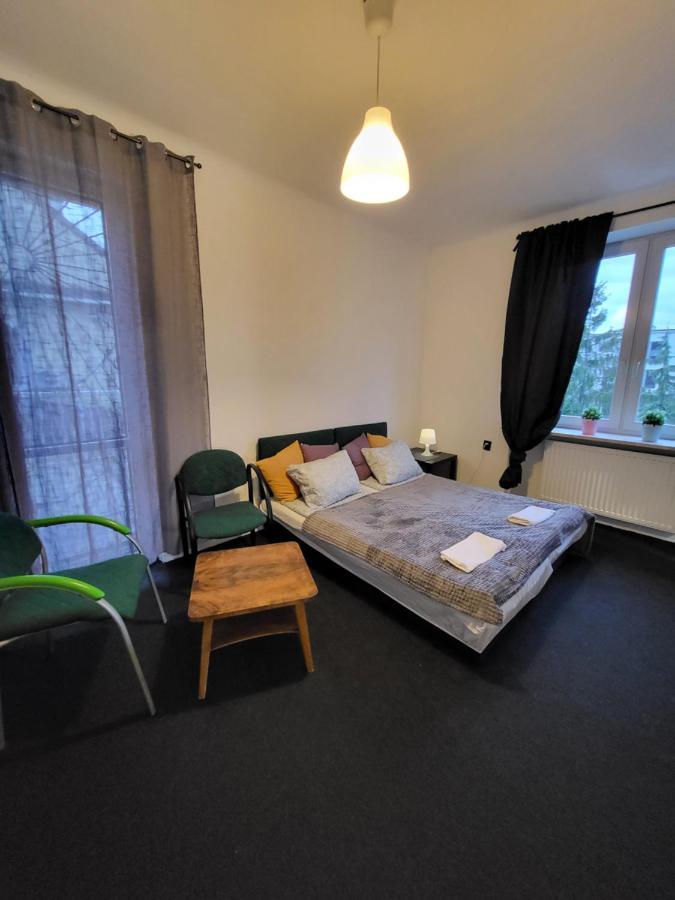 Charmed Homestay - Zaczarowany Варшава Екстериор снимка