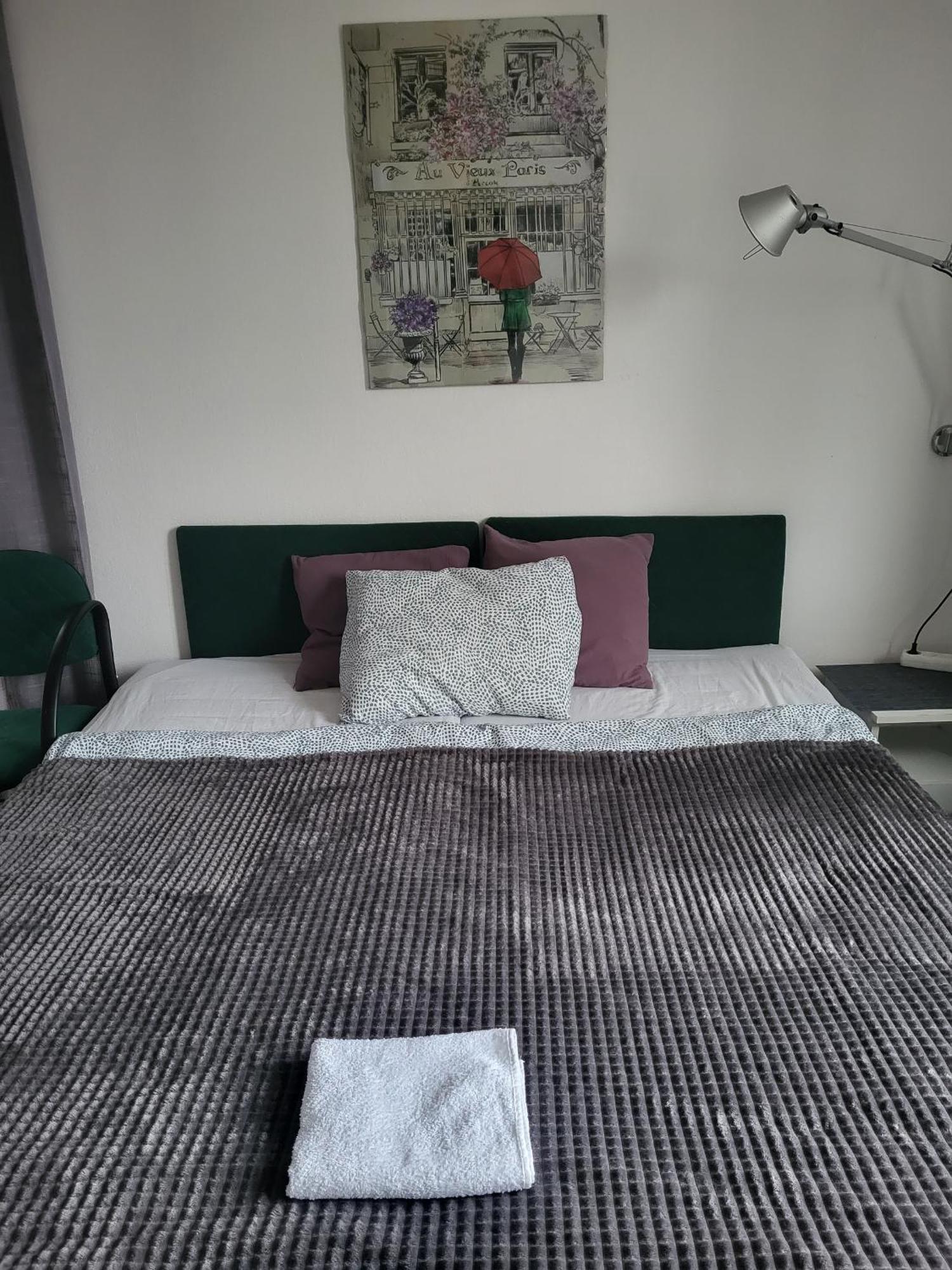 Charmed Homestay - Zaczarowany Варшава Екстериор снимка