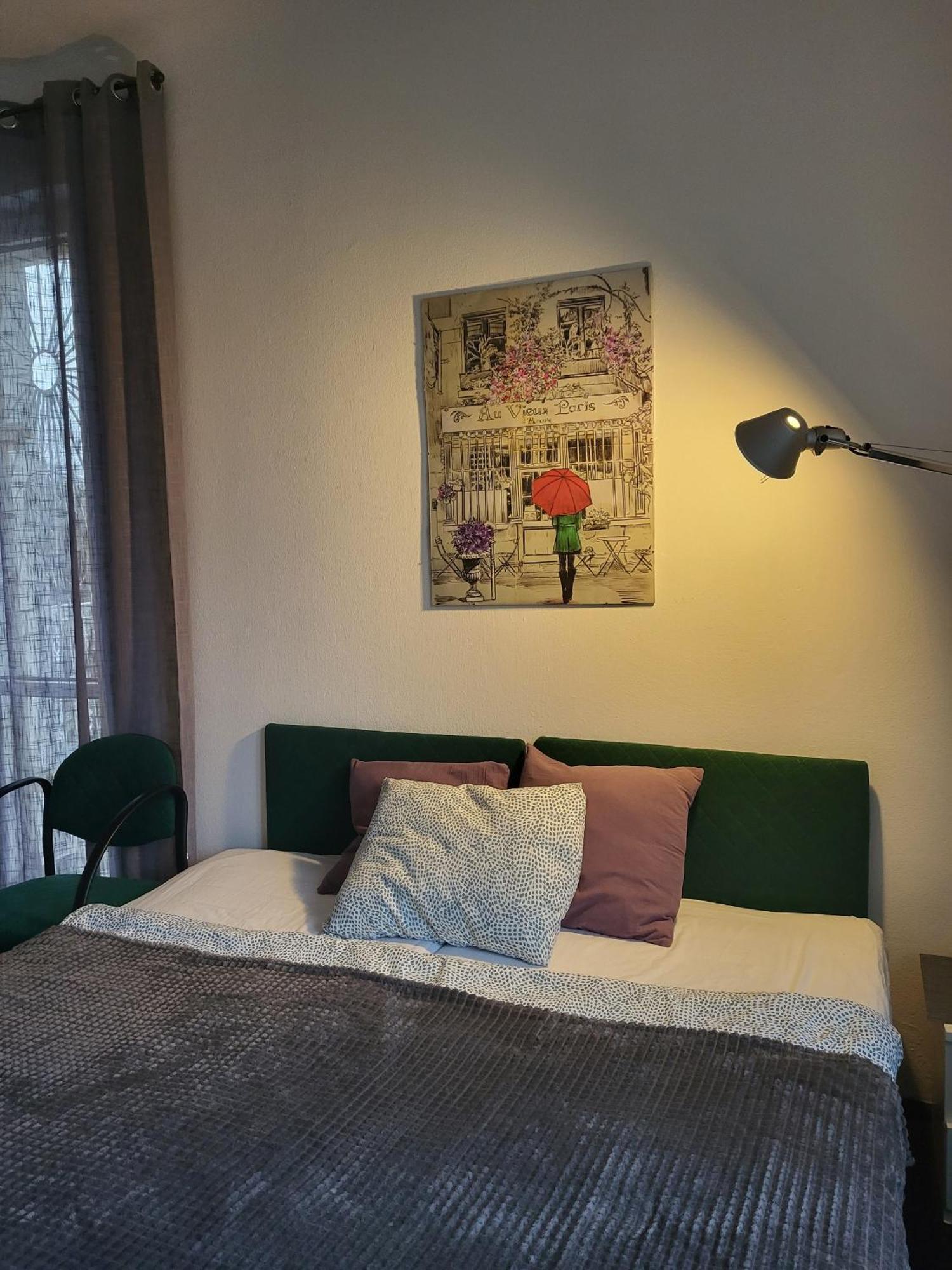 Charmed Homestay - Zaczarowany Варшава Екстериор снимка