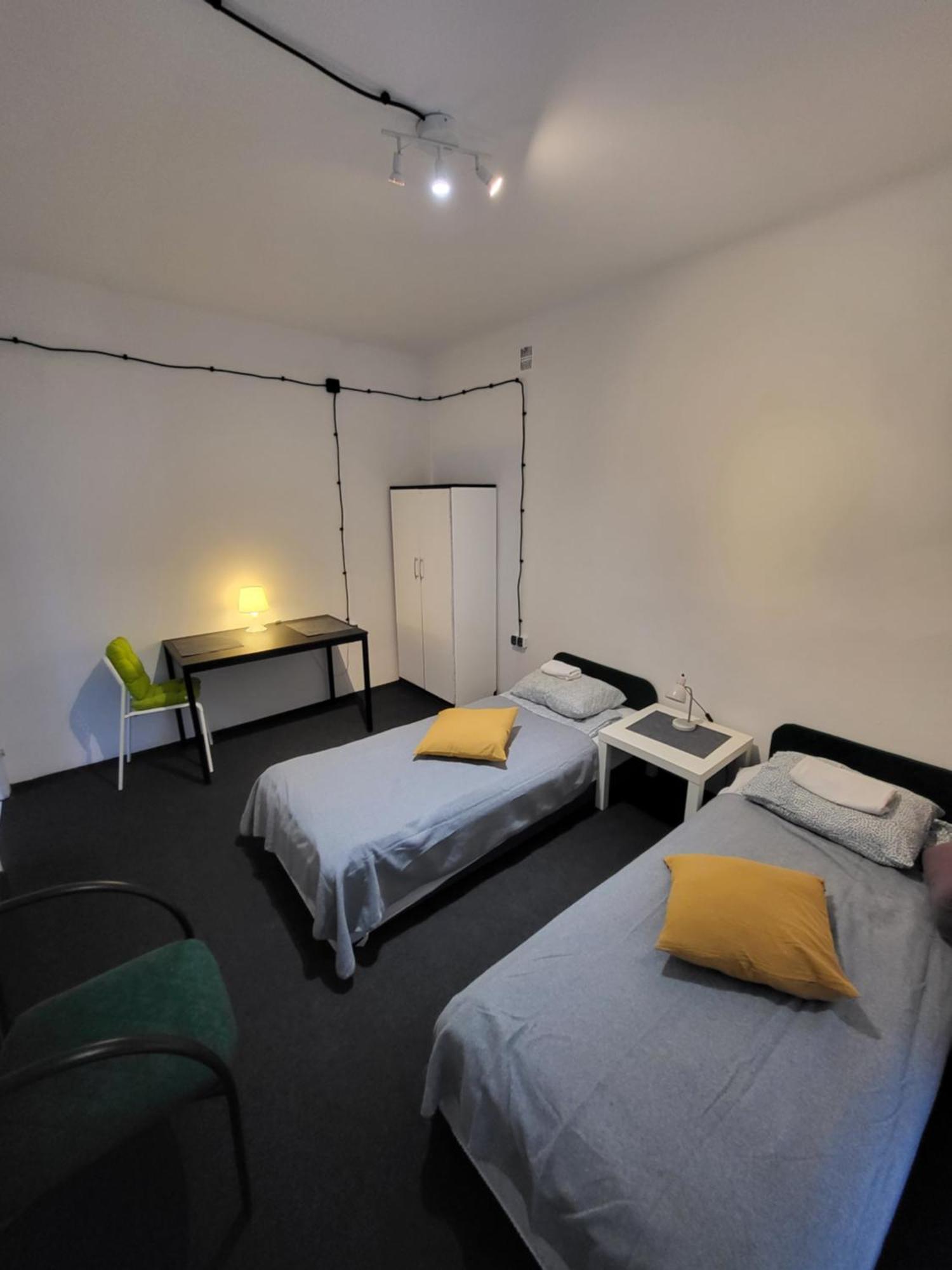 Charmed Homestay - Zaczarowany Варшава Екстериор снимка